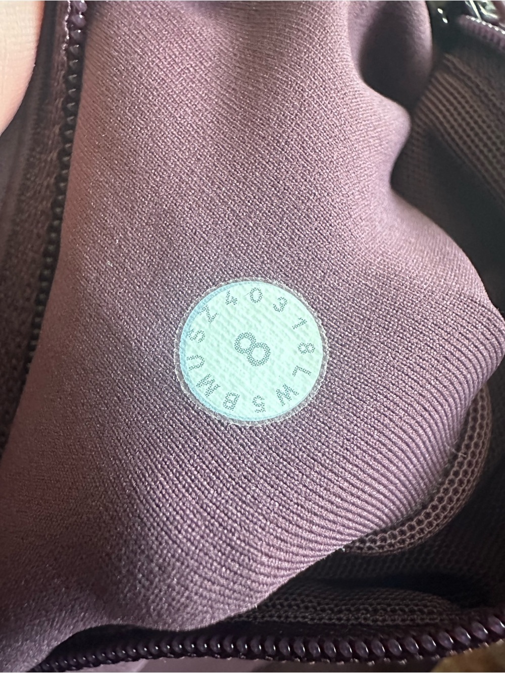 Lululemon Speed Up Tight *28" Arctic Plum W5BMUS Full-On® Luxtreme size 8 - Picture 3 of 9